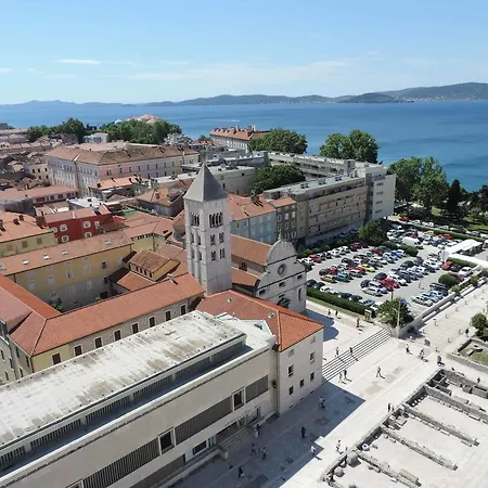 Melita Center *