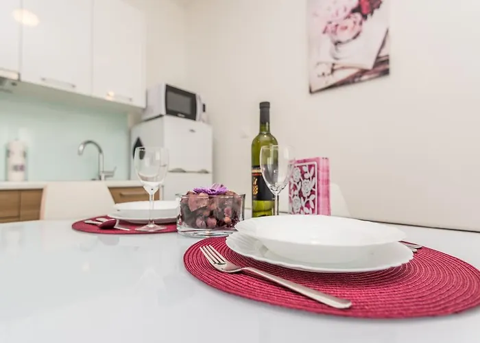 Melita Center Apartman *